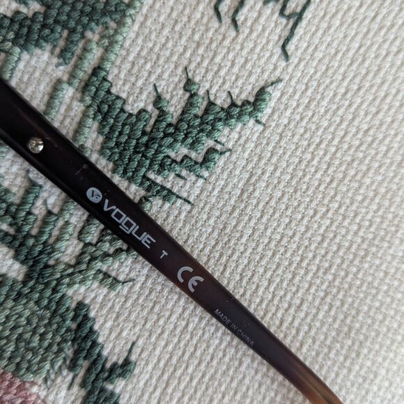 Vogue Eyeglasses FRAMES VO2998 W656 Brown Tortoise Cat Eye Full Rim 52-16-140 - Picture 4 of 9